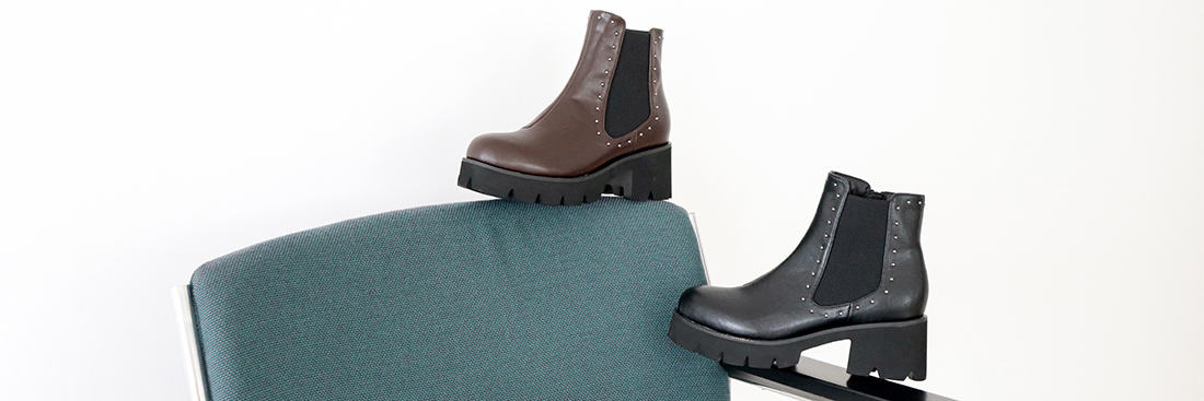 ショートブーツ