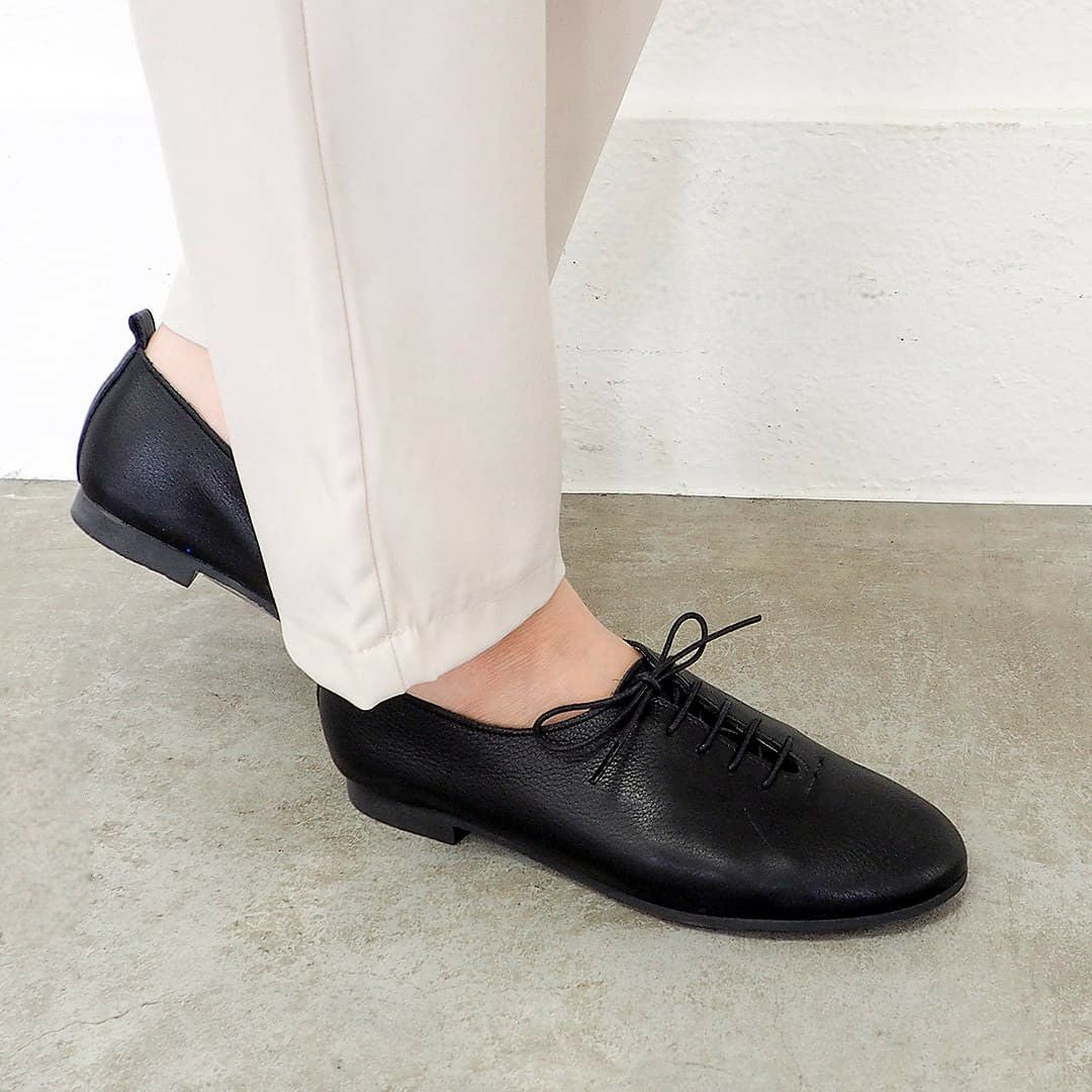 ビ*ズ様 バレンシアガ　レースアップシューズ BALENCIAGA（バレンシアガ） RHINO チャンキーダービー レースアップ