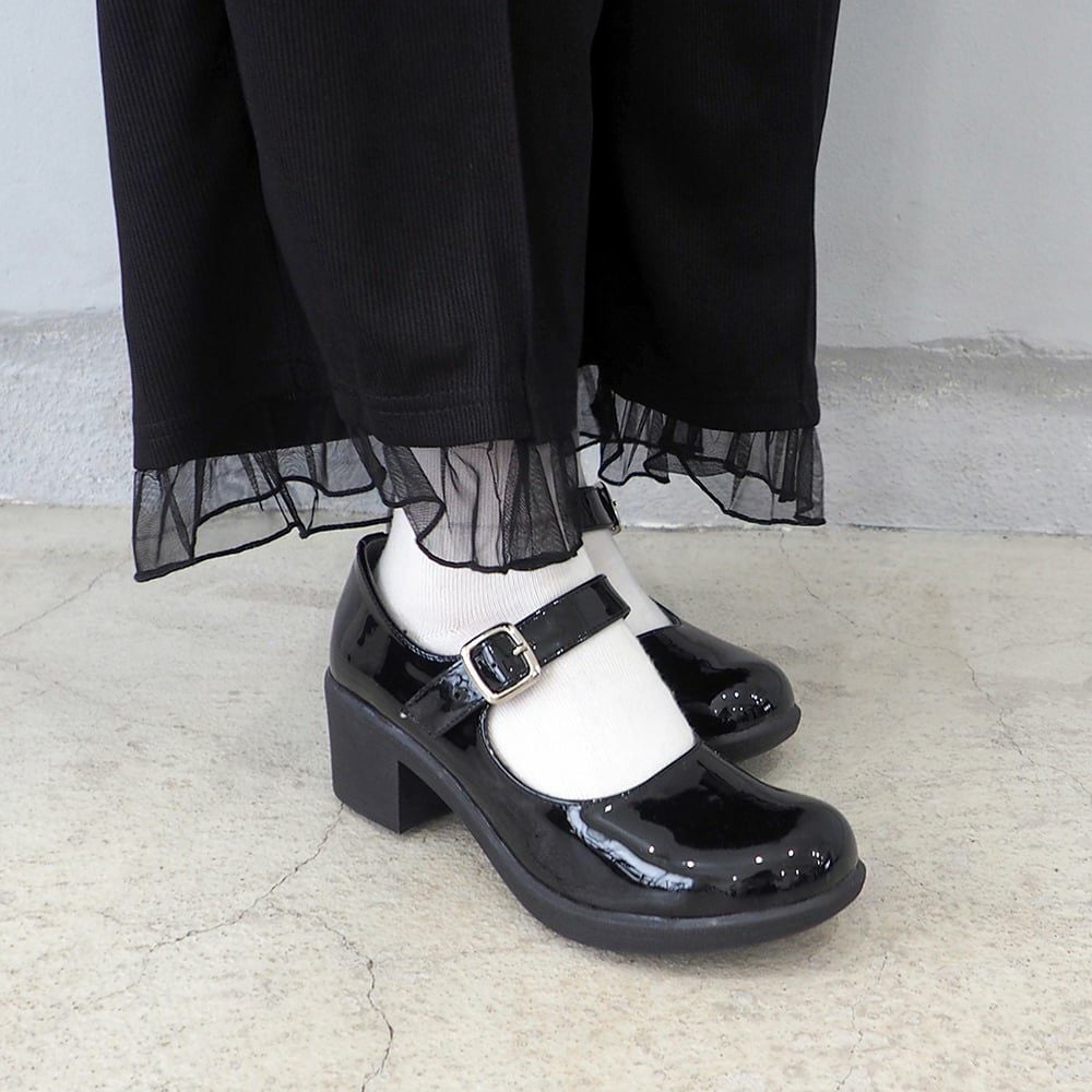 ブラックエナメル