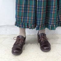 ダークブラウン