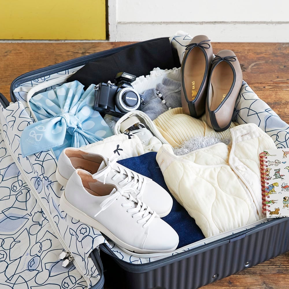 かさばらないので旅行の携帯シューズにも◎