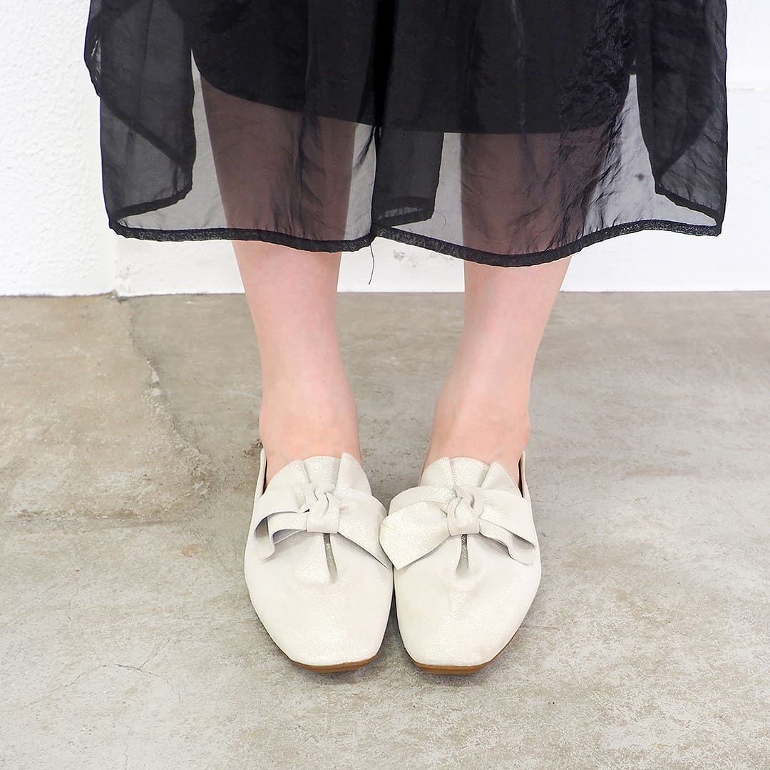 スタッフ着用：ブラックコンビ