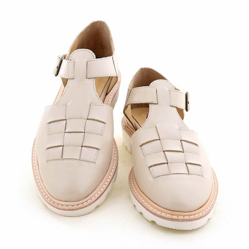 指先やカカトなどの気になる部分はしっかりカバーします