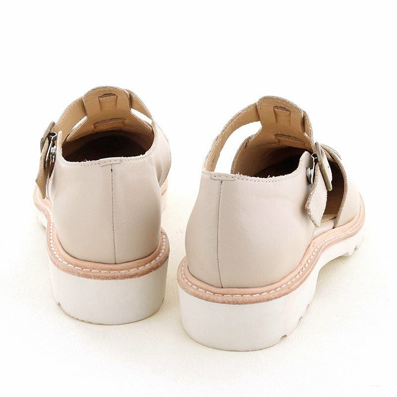 サンダルが苦手な方のサマーシューズとしてもおすすめです