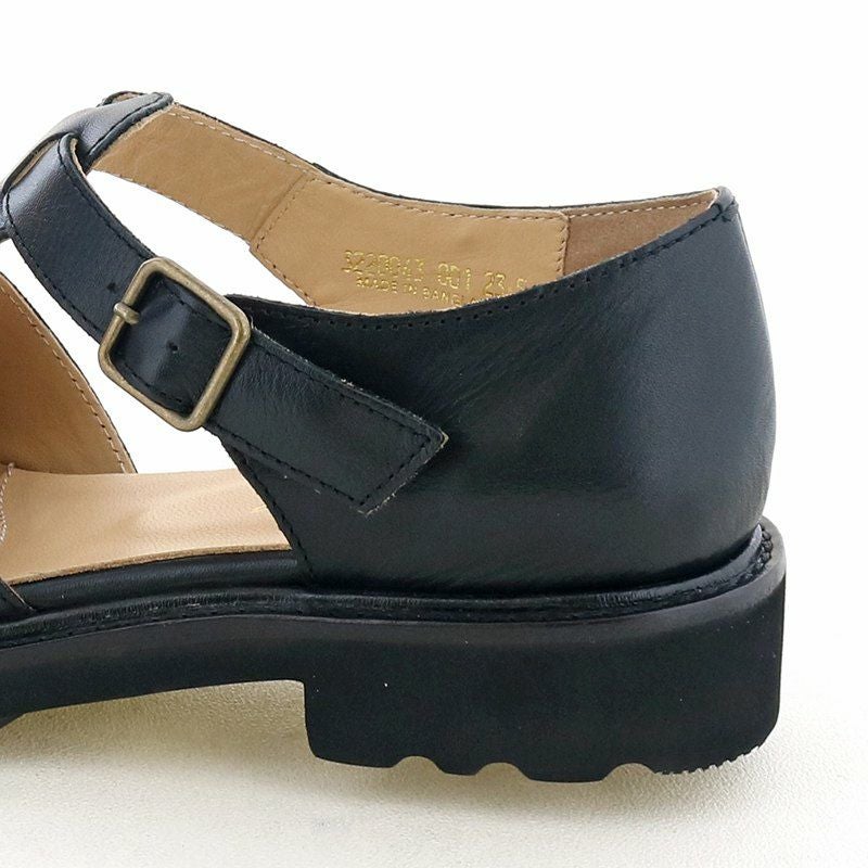 ヒールの高さ：約3.5cm