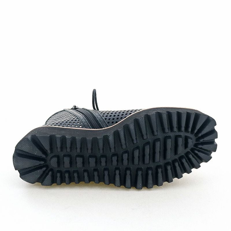 軽量ソールで1日履いても疲れない！　フェスなどのイベントにもおすすめ