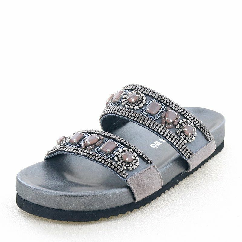 ガンメタリック