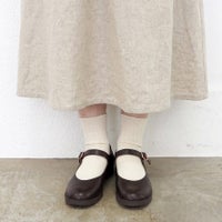 ダークブラウン