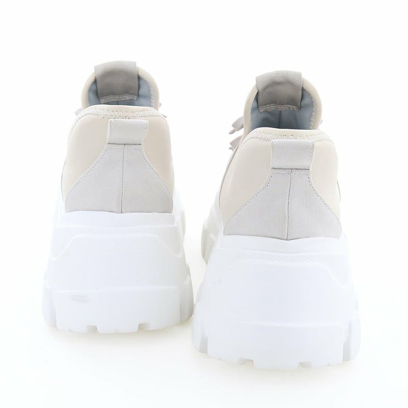 身長にプラス7cmでスタイルもしっかり底上げしてくれます