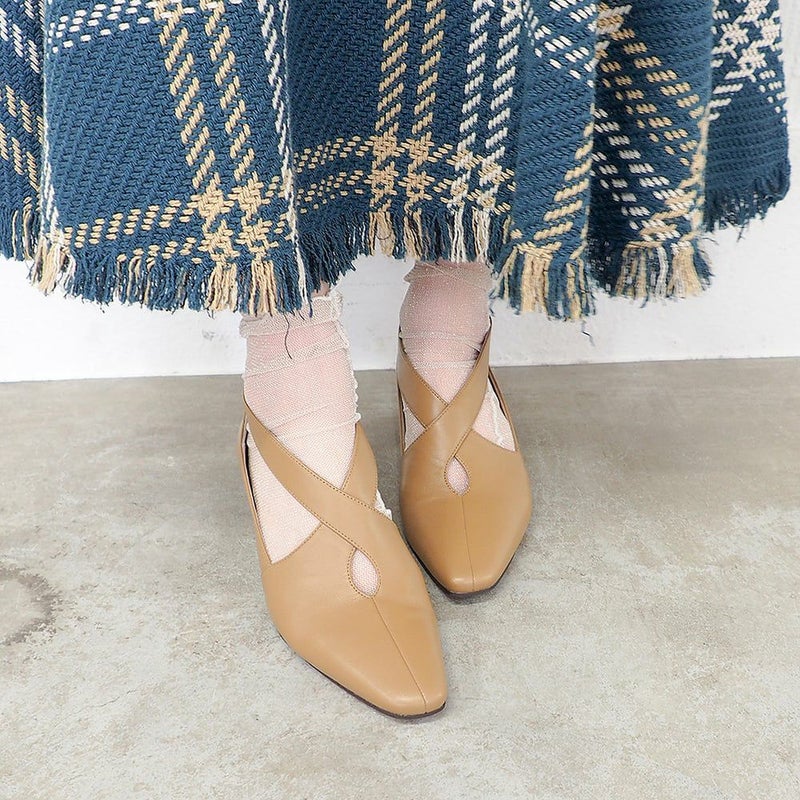 ライトブラウン