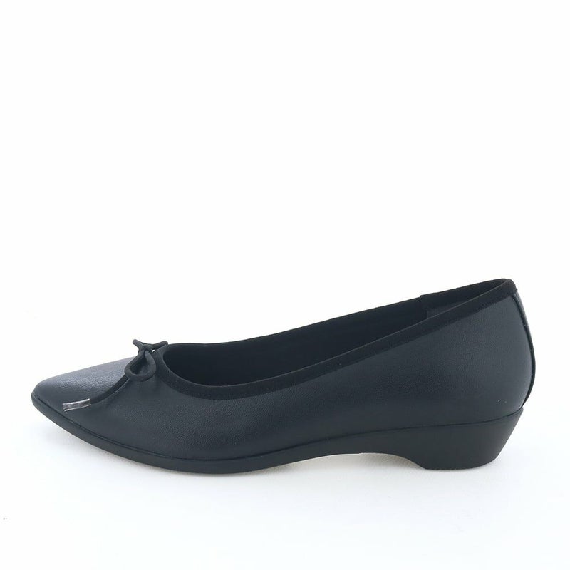 デイリーユースに最適な晴雨兼用のバレエシューズ