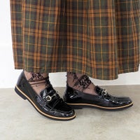 ブラックエナメル