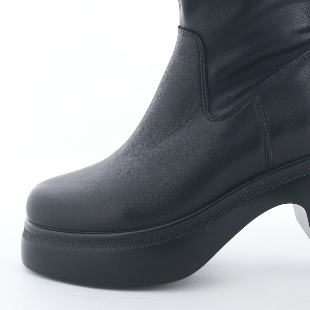 前底の厚さ：約4.0cm