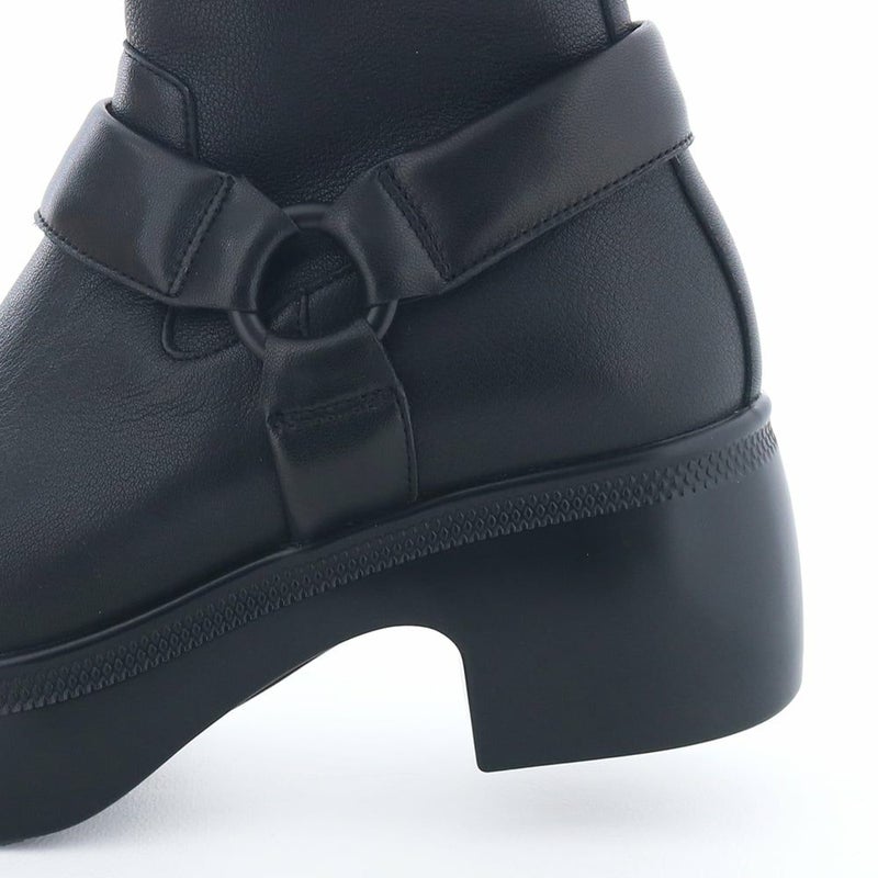 ヒールの高さ：約6.5cm