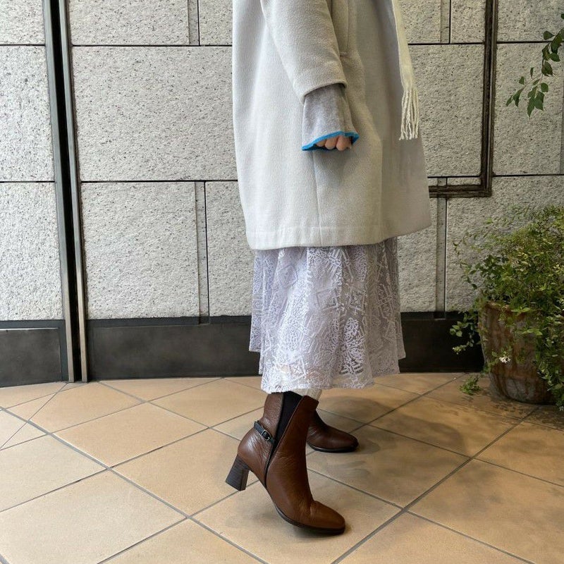 スタッフ着用：ダークブラウンコンビ