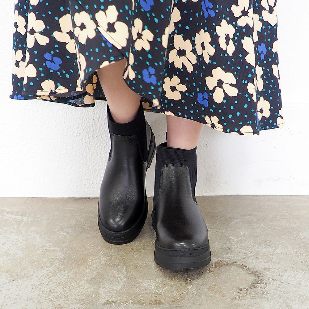 COACH Ellera アンクルブーツ ブラック 美品 レザー 撥水｜サイドゴアブーツ （AS_1610049） | あしながおじさん