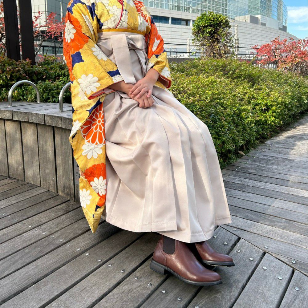 スタッフ着用：ブラウン