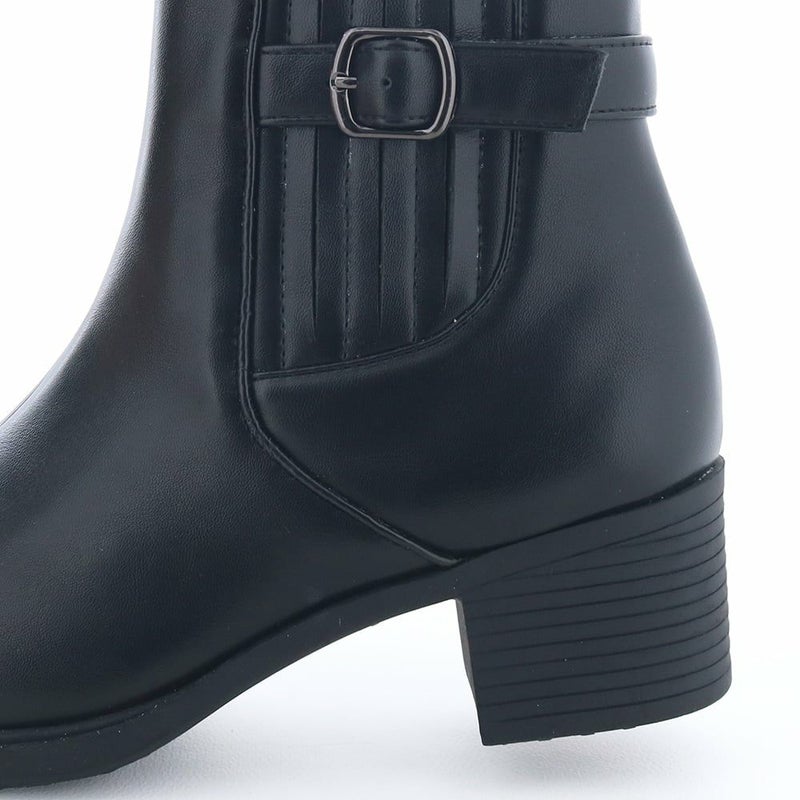 ヒールの高さ：約5.5cm