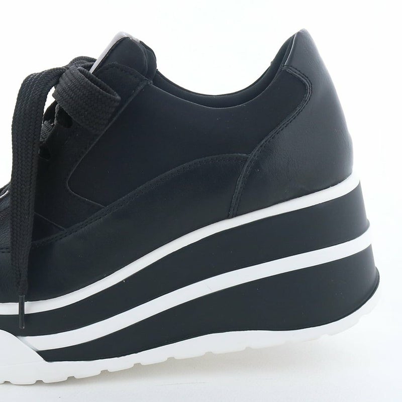 ヒールの高さ：約7.5cm