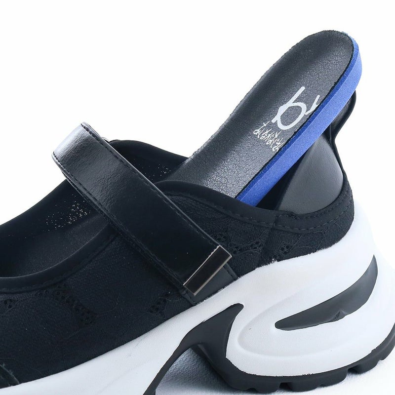 肉厚クッションのカップインソールでふわふわの履き心地