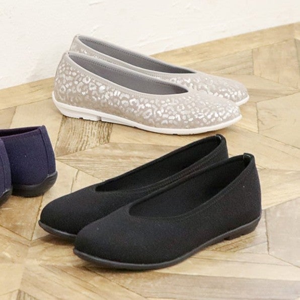 定番カラーもあります