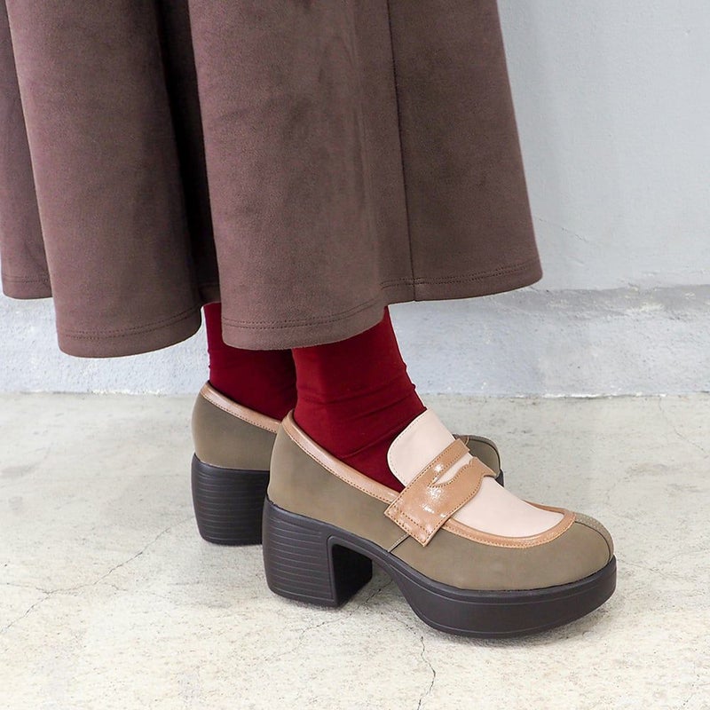 厚底コインローファーパンプス