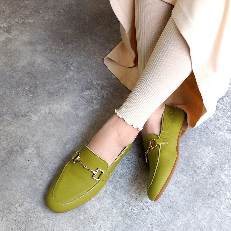 ライトグリーン