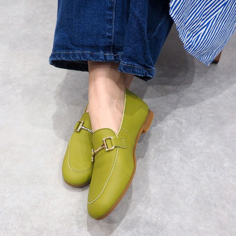 ライトグリーン