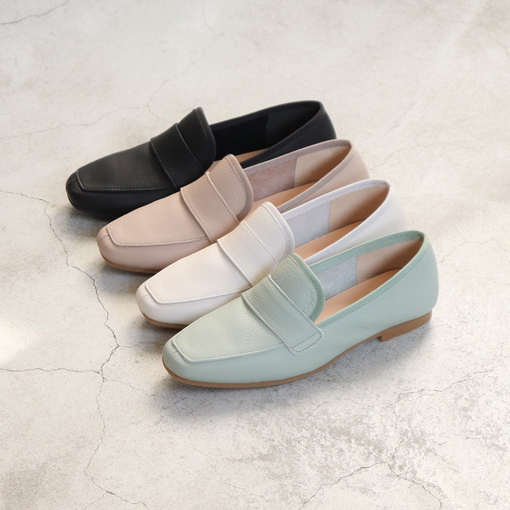 定番カラーもあります