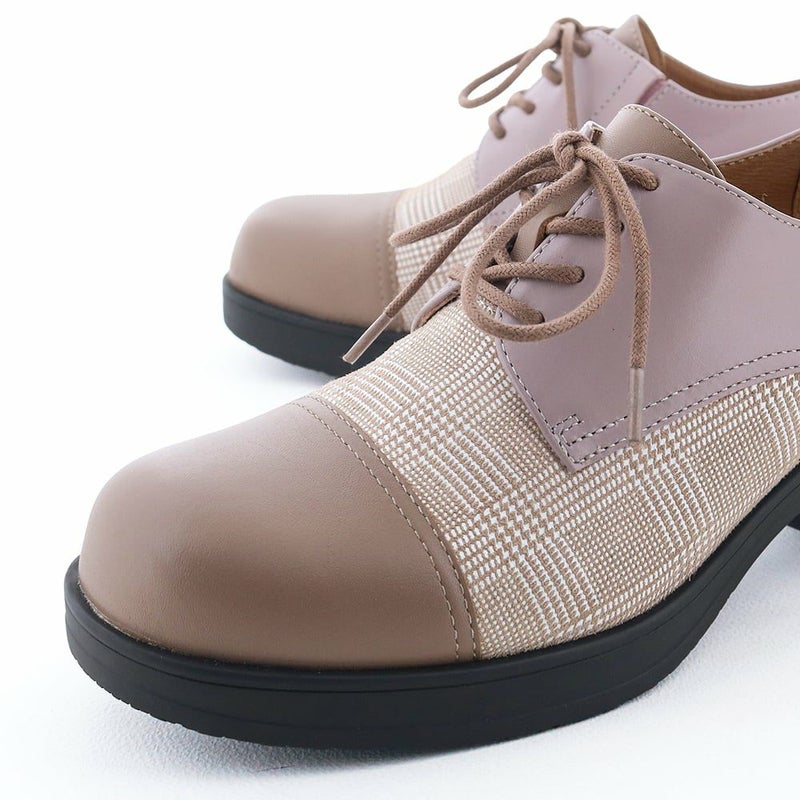 立体的なトゥライン。指先を締め付けません