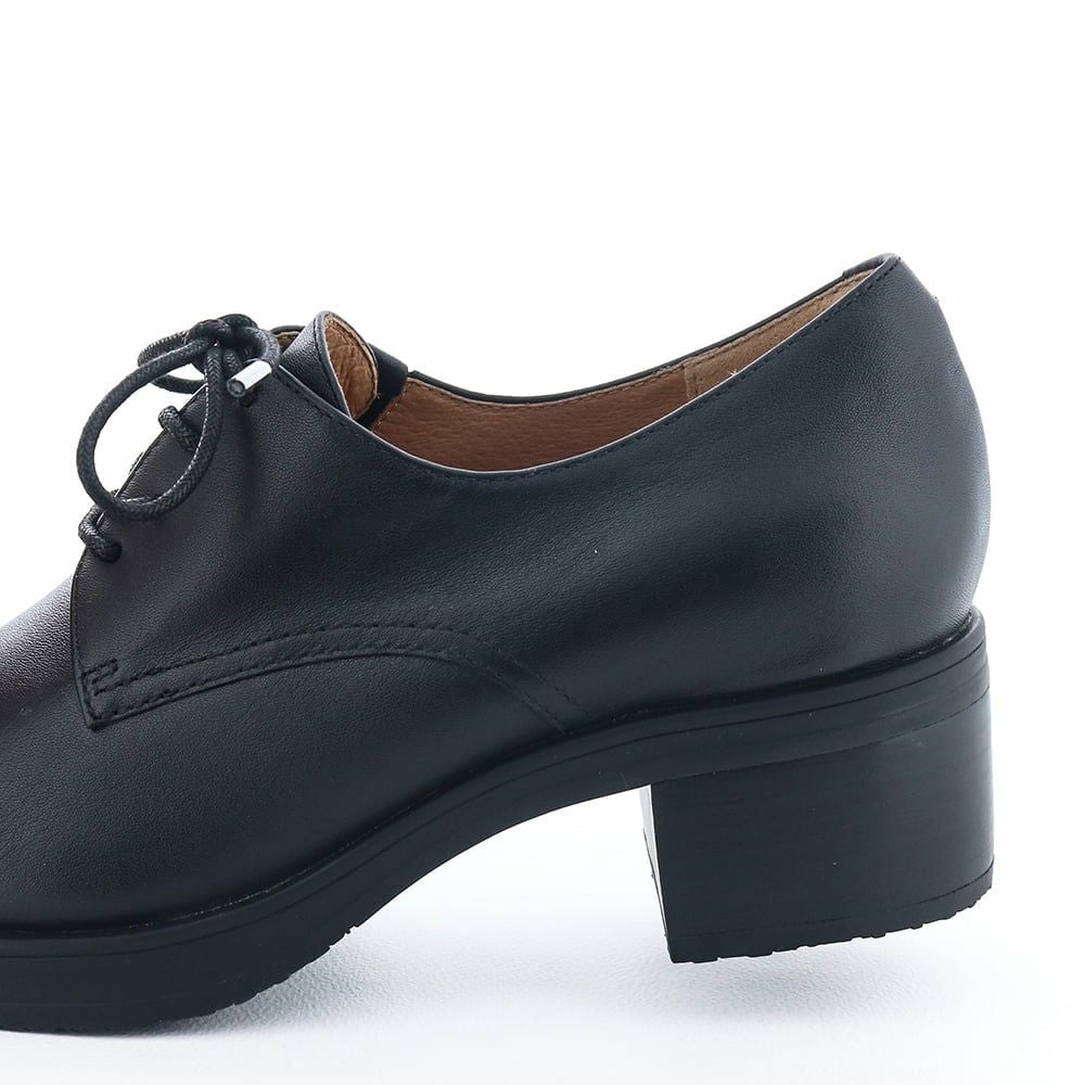 ヒールの高さ：約5.0cm