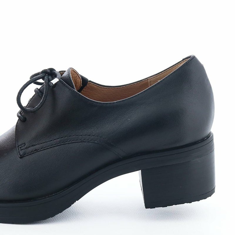 ヒールの高さ：約5.0cm