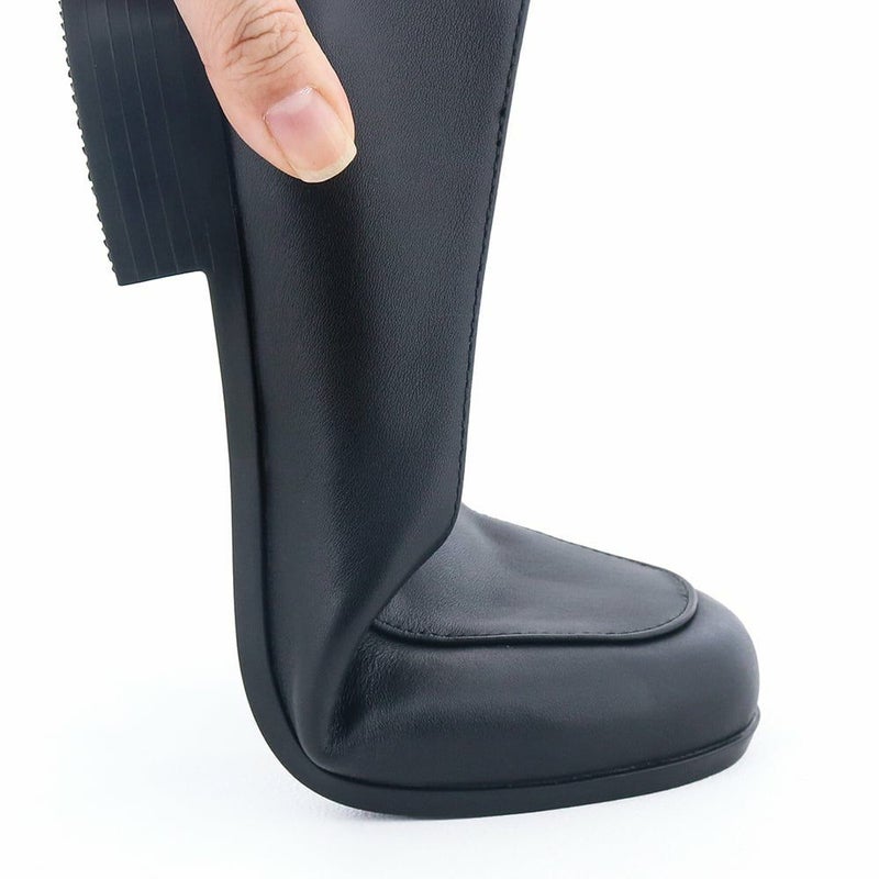 ソールの返りがよく歩行がしやすくなっています