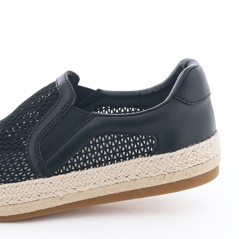 ヒールの高さ：約1.5cm