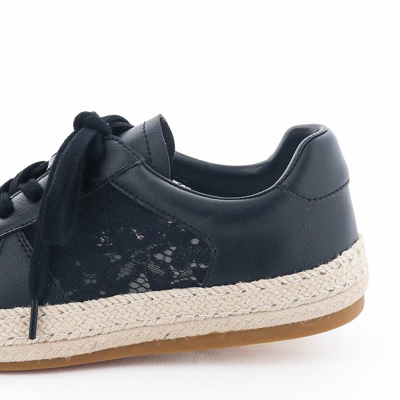 ヒールの高さ：約1.5cm