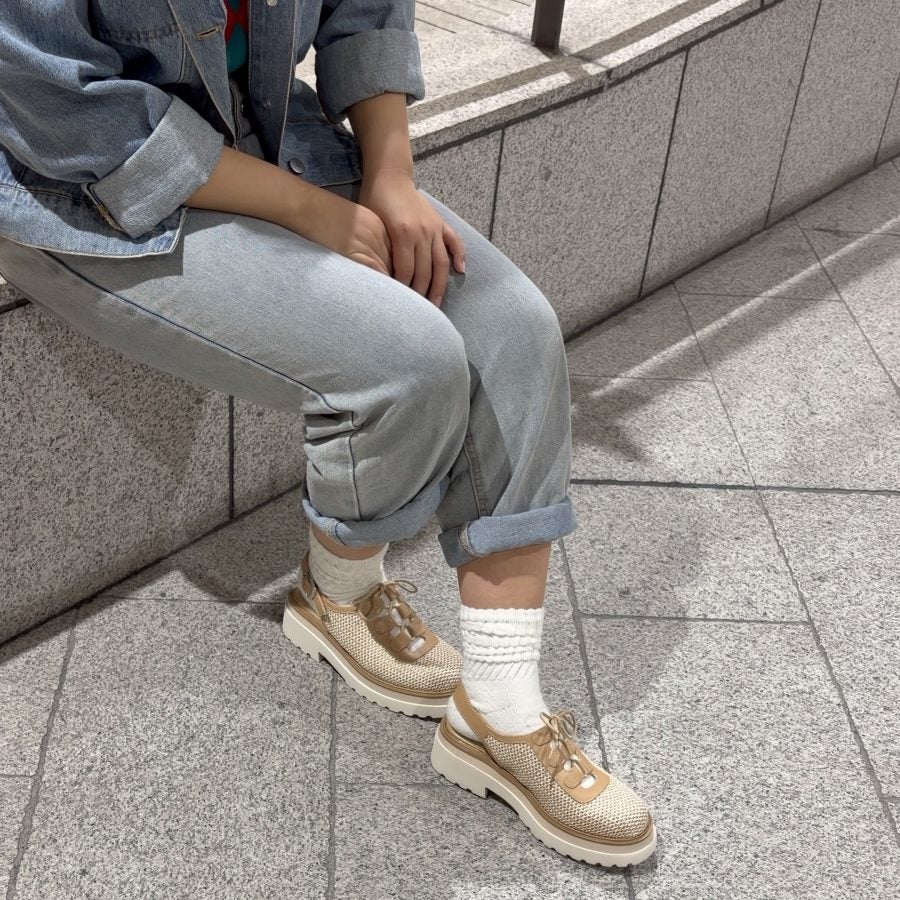 スタッフ着用：ライトベージュコンビ