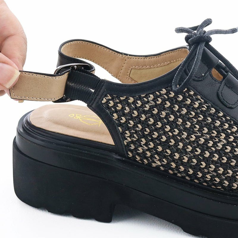 バックスリングは裏ゴム仕様でするっと着脱できます