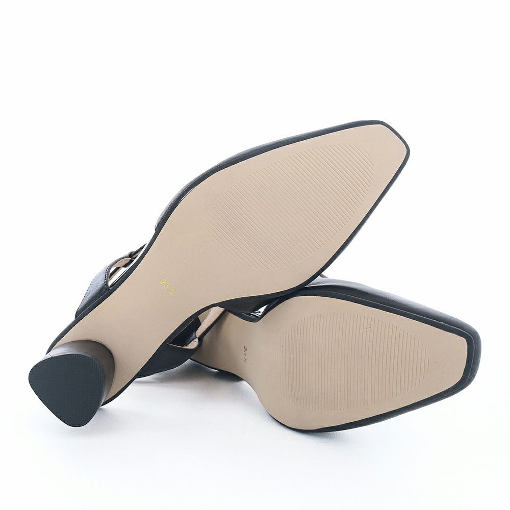 歩きやすさに定評のあるラストを使用しています