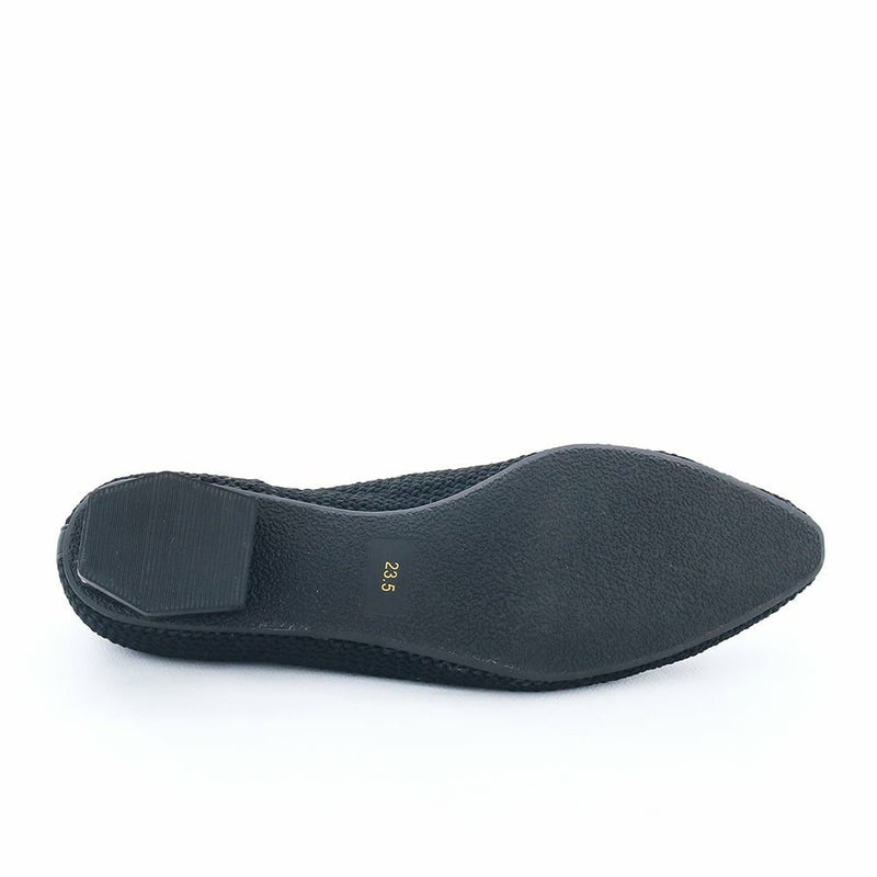 ローヒールで気負いなく履け、日常使いちょうどいいデザインです