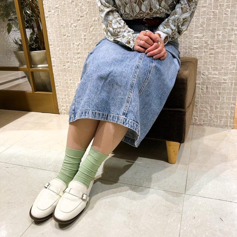 スタッフ着用：オフホワイト