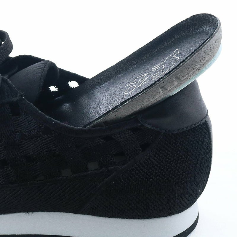 ANYOらしく肉厚のクッションインソールでふわふわの履き心地です