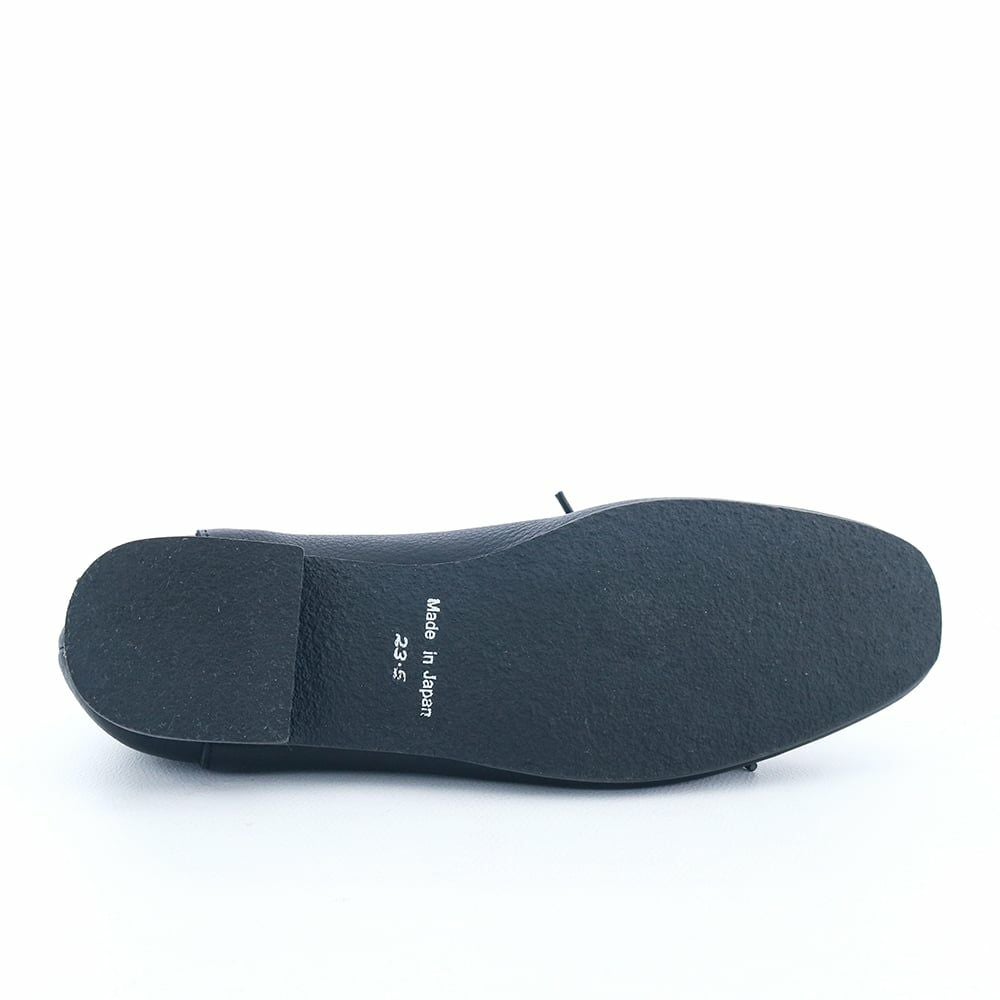 中底には防水シートを敷いているで底面から浸水しにくくなっています