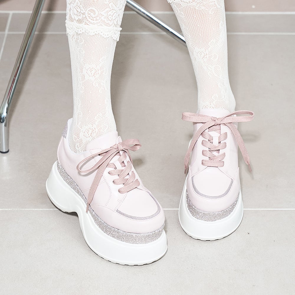 ピンク