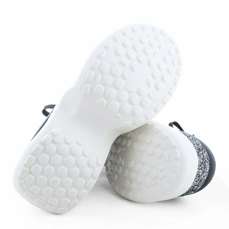 インウエッジインソールまで合わせた高さは10.5cm。別人級にスタイルアップできます