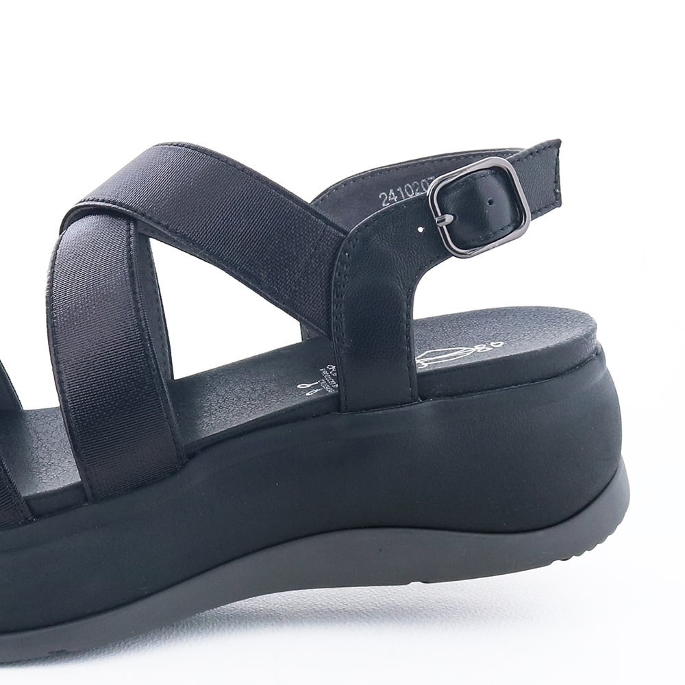 ヒールの高さ：約5.0cm