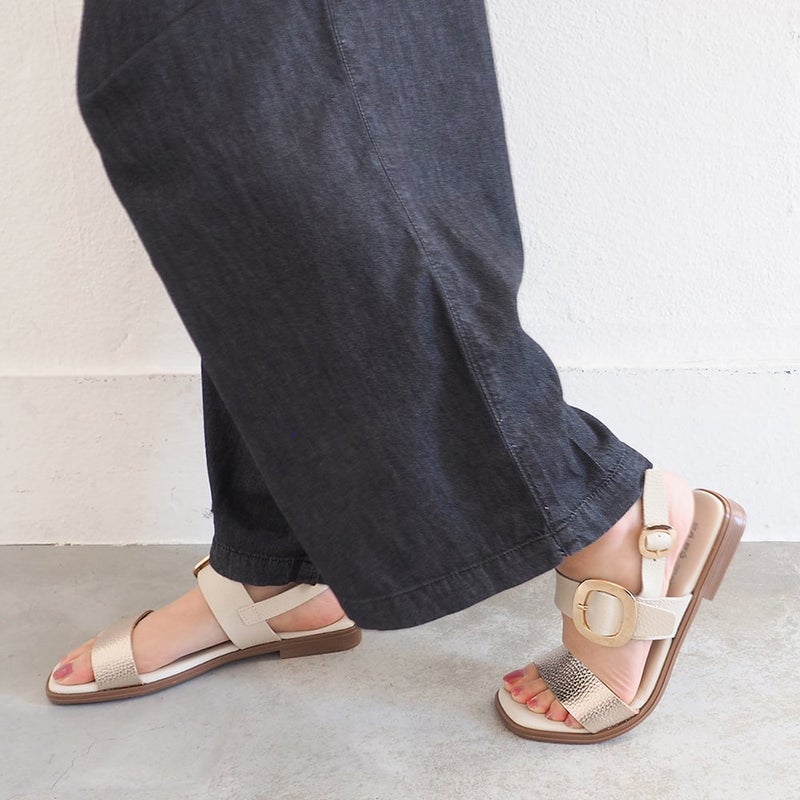 オフホワイトコンビ