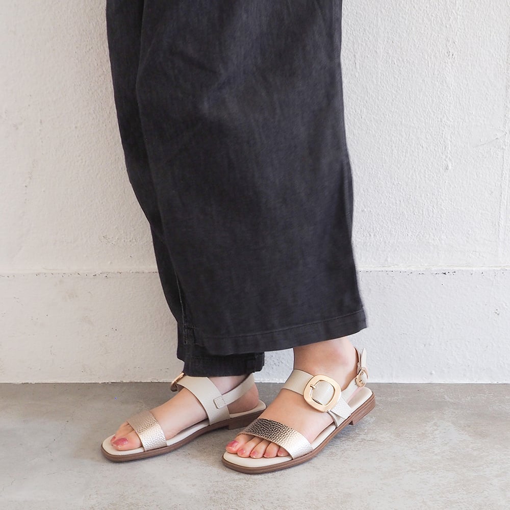 オフホワイトコンビ