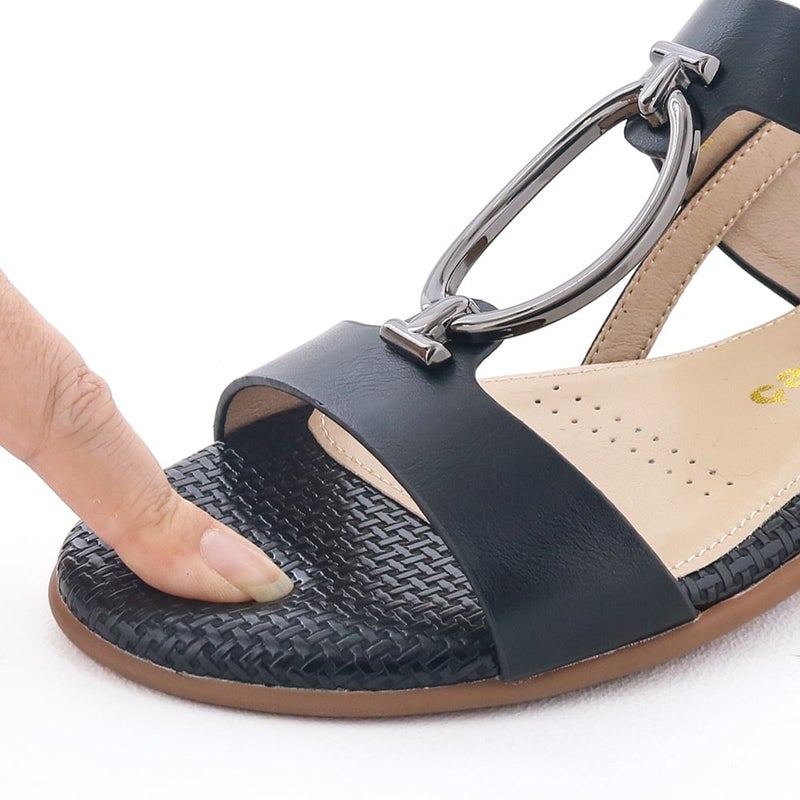 ぺたんこなのにらくちんな理由はふかふかのクッションインソール