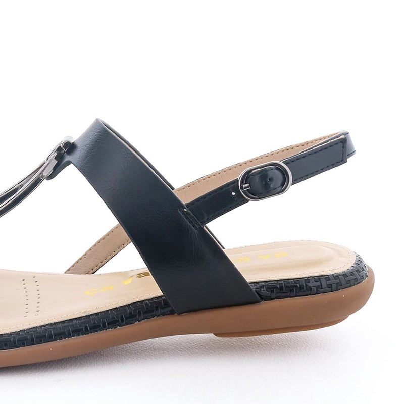 ヒールの高さ：約1.5cm