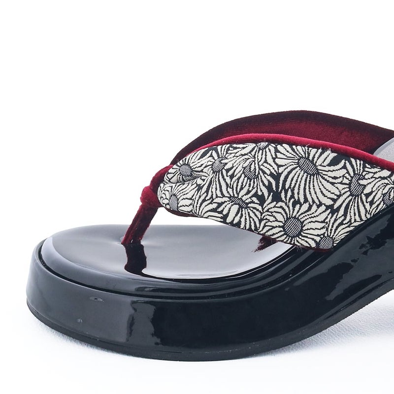 前底の厚さ：約2.5cm